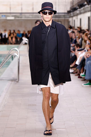 Moncler Gamme Bleu / - 2010